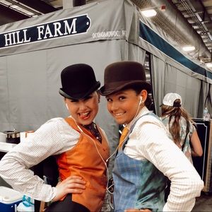 Meet your Posher, Julia